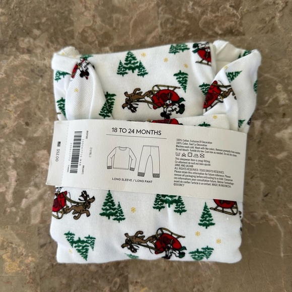NWT new Janie and Jack Good Night Pajamas In Disney Mickey Mouse Sleigh Ride - Picture 2 of 4
